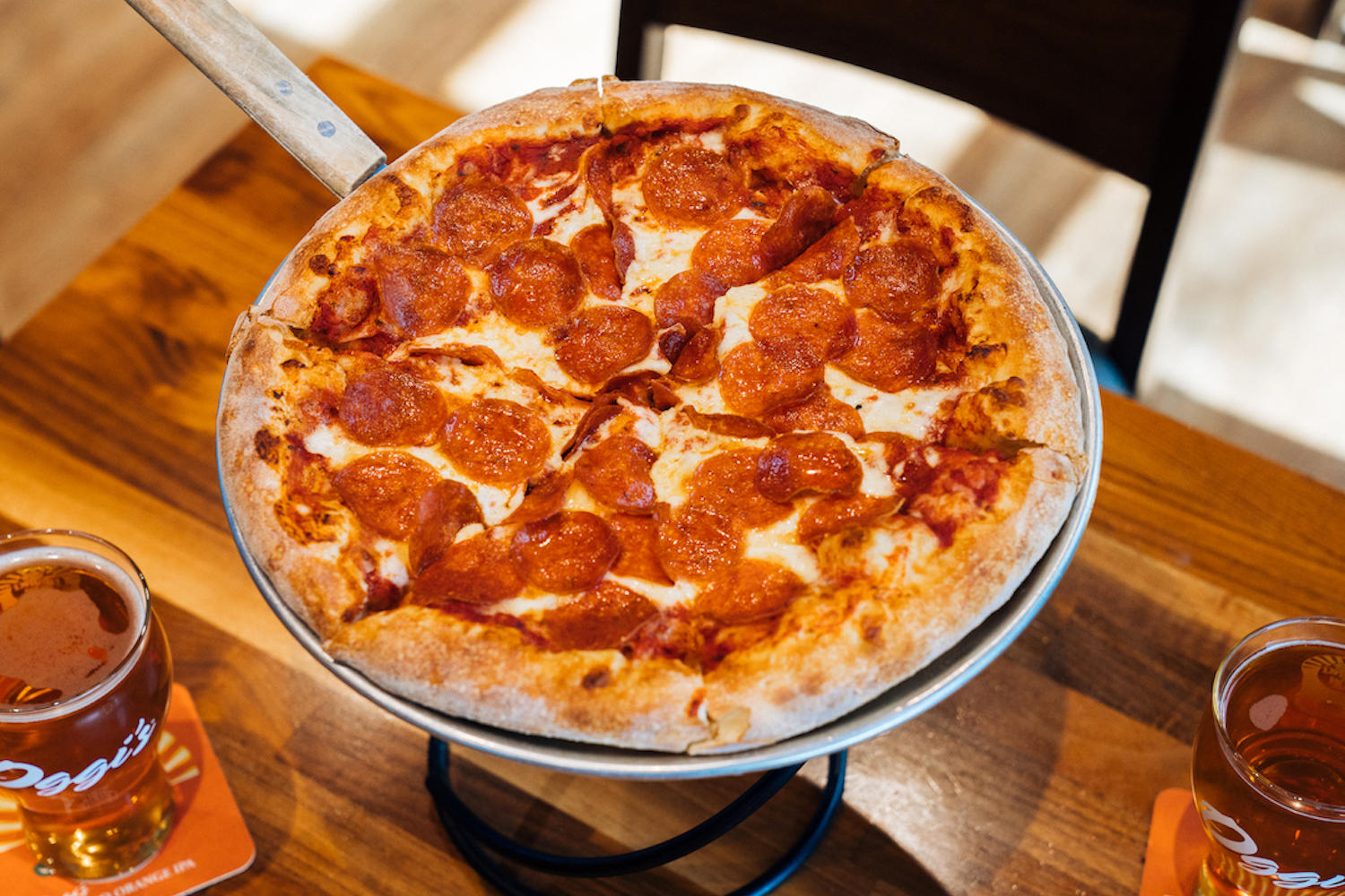 Oggi's Pizza & Brewing Co. Happy Hour Carmel Mountain / Sabre Springs